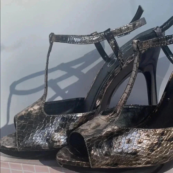 BCBG Silver Metallic Sandals - Picture 3 of 8